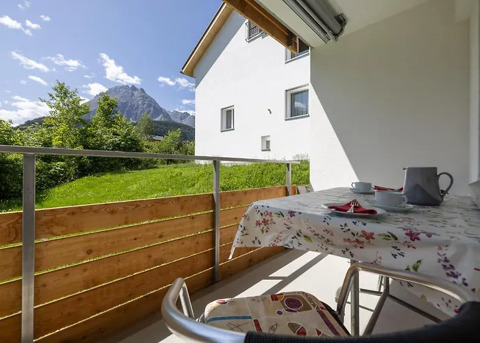 Haemmig Chasa Furtuenada Appartement *